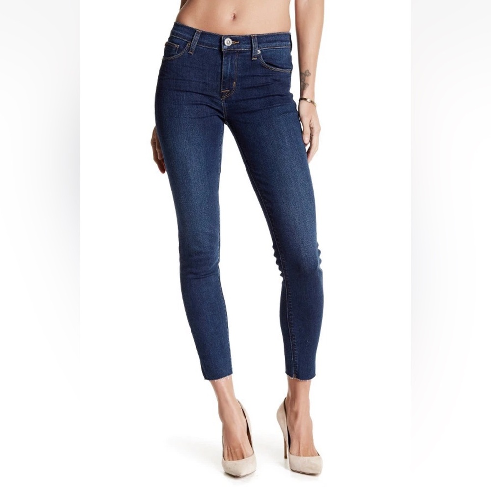 Women’s Hudson Natalie Mid-rise Raw Hem Ankle Jeans in “Jet out” color